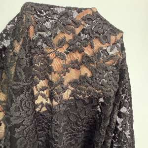 Encaje Elásticado 1.40 De Ancho Negro Por Metro